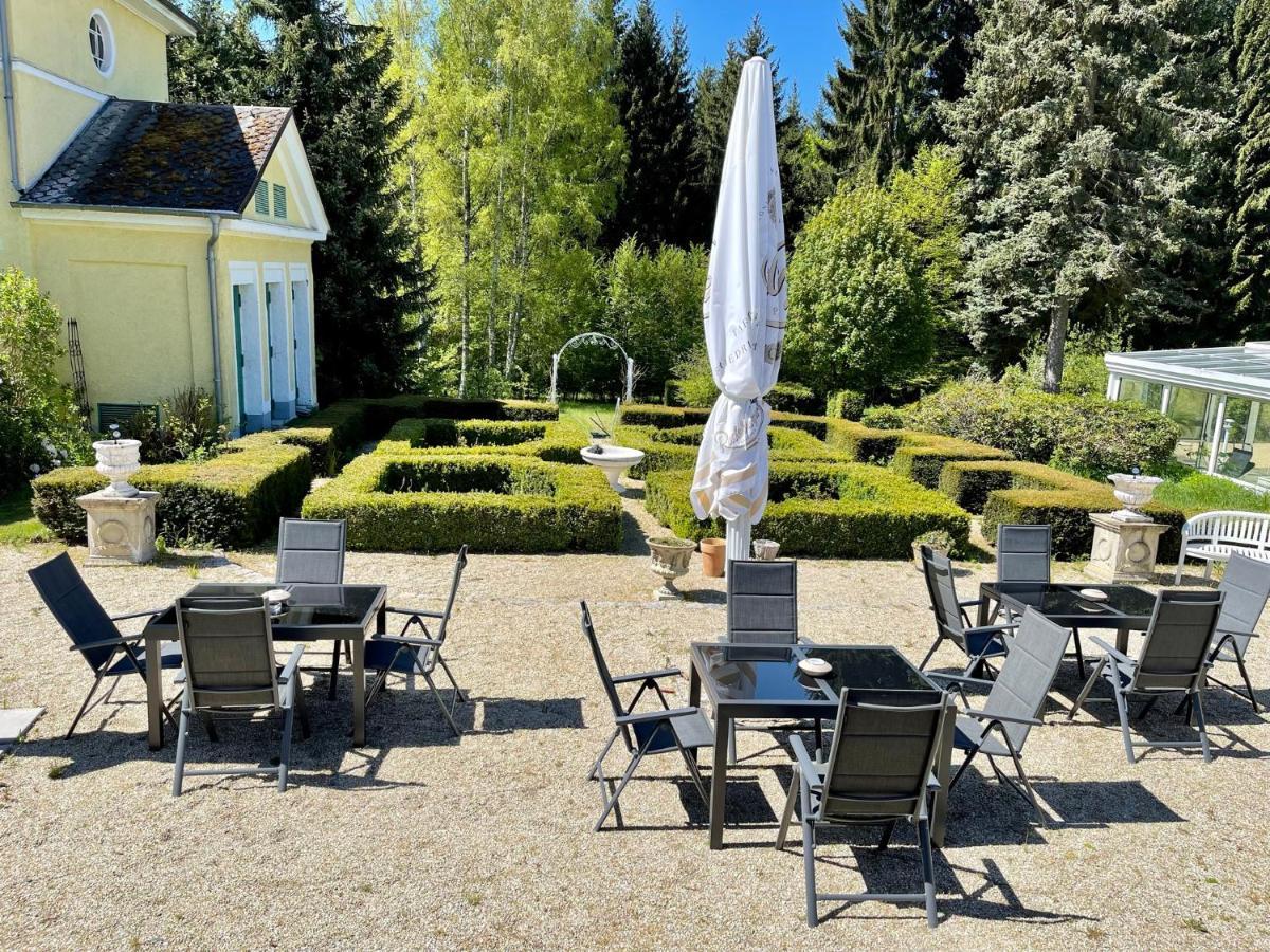 Hotel Quellenpark Bad Elster Dış mekan fotoğraf